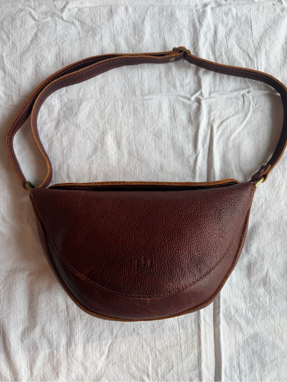 Portland Leather Medium Koala Bag - Nutmeg